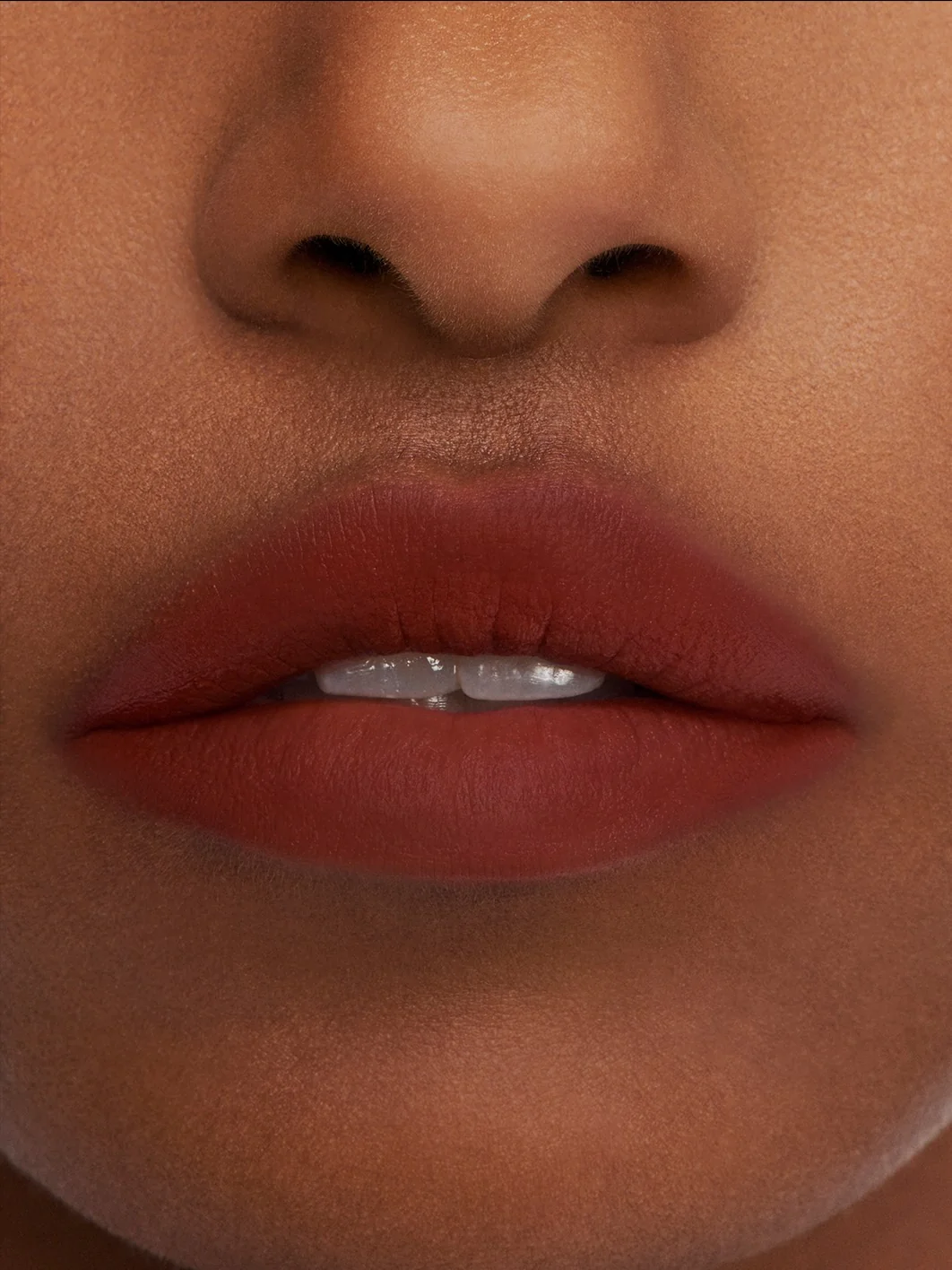 BLURRED MATTE LIP PLUMP - Image 12